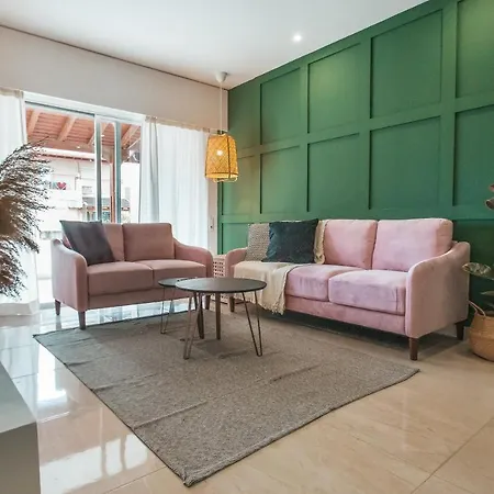 Apartment Designer 2-bedroom 150m From Mackenzie Larnaka