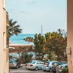 Designer 2-Bedroom Apartment 150M From Mackenzie Beach Larnaca